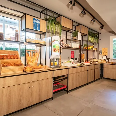 호텔 Ibis Cap Martin Menton 로퀴에브륀캡마르탱