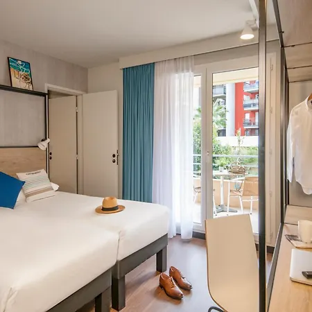 Ibis Cap Martin Menton 3*